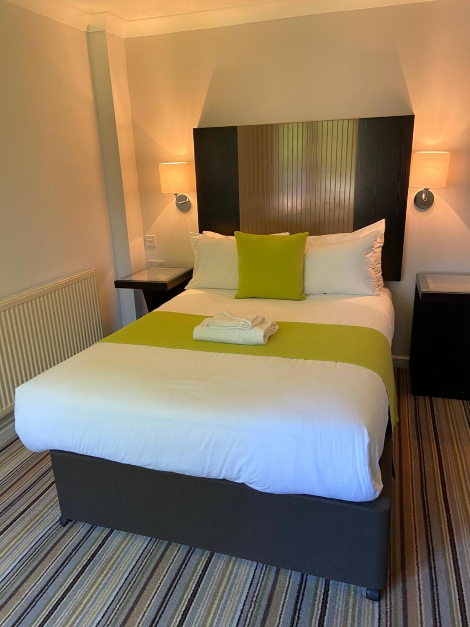 Warbrook House Heritage Hotel 3*