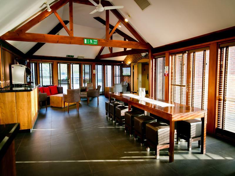 Warbrook House Heritage Hotel 3*