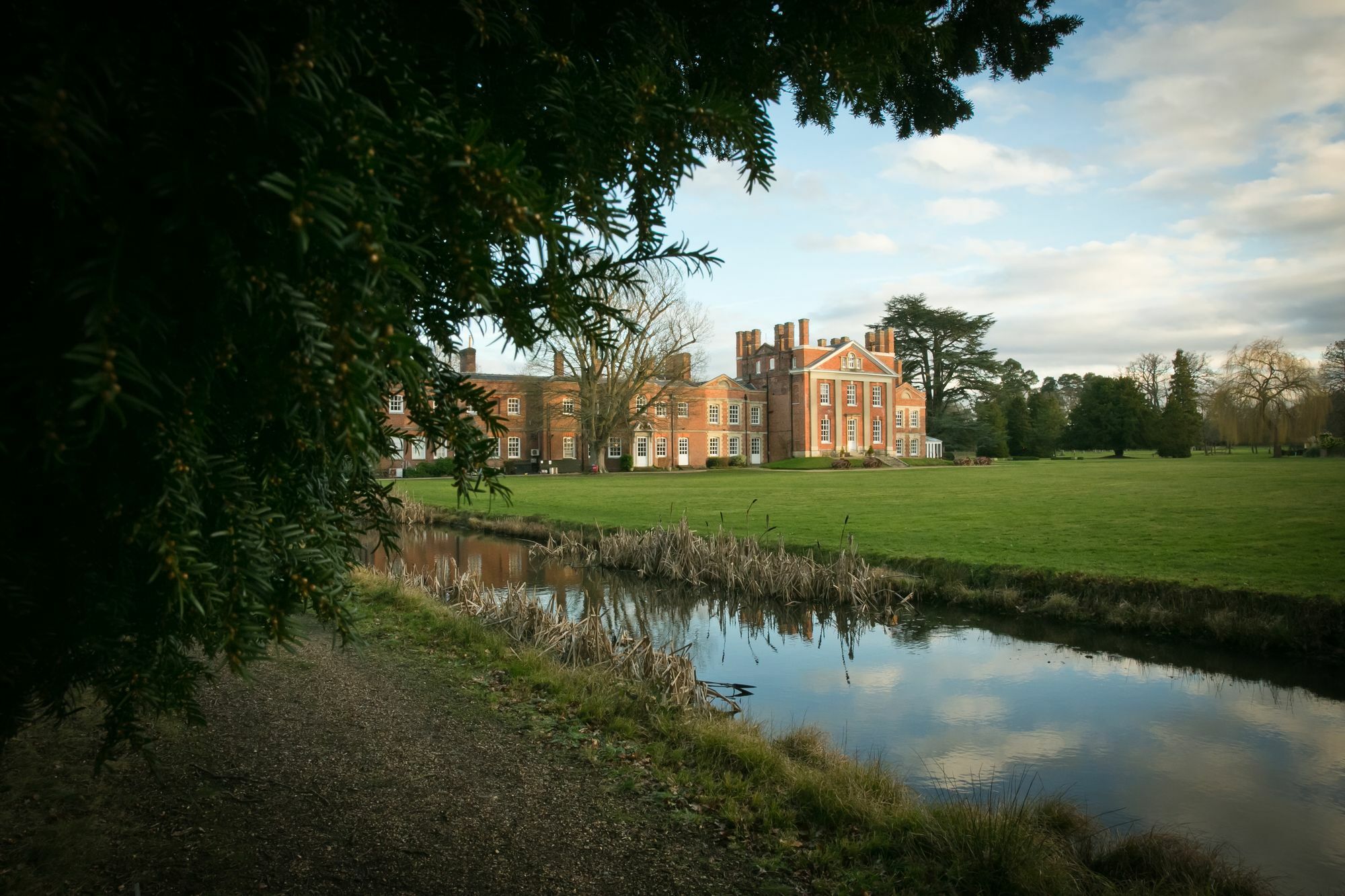Warbrook House Heritage 3* Hook (Hampshire)