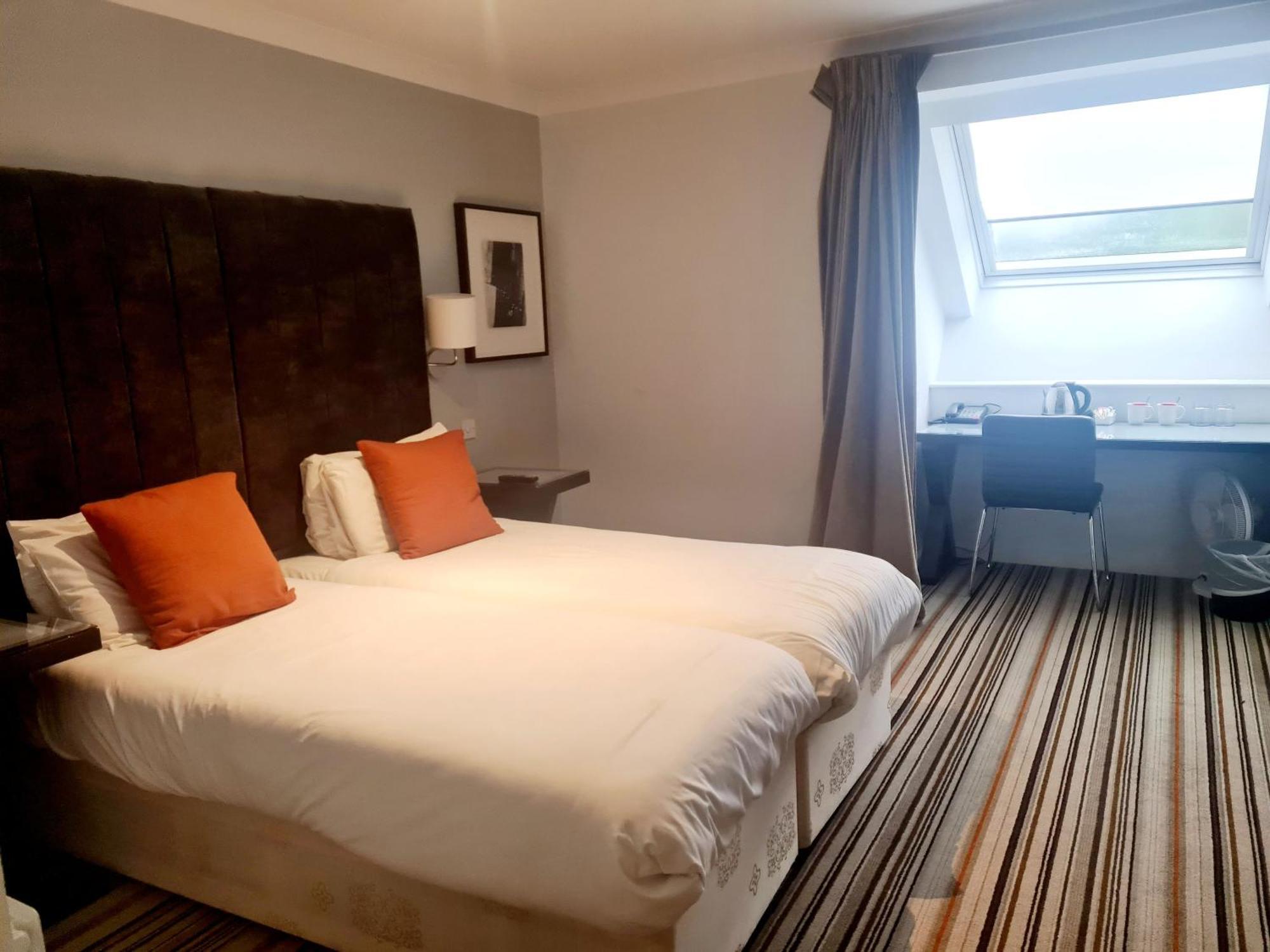 Warbrook House Heritage 3*